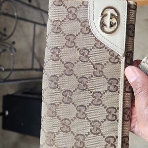 Gucci wallet